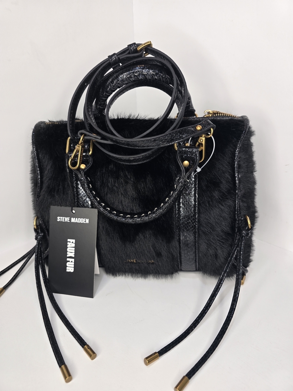 👉✨️ Steve Madden Black Brhenny Faux Fur Satchel